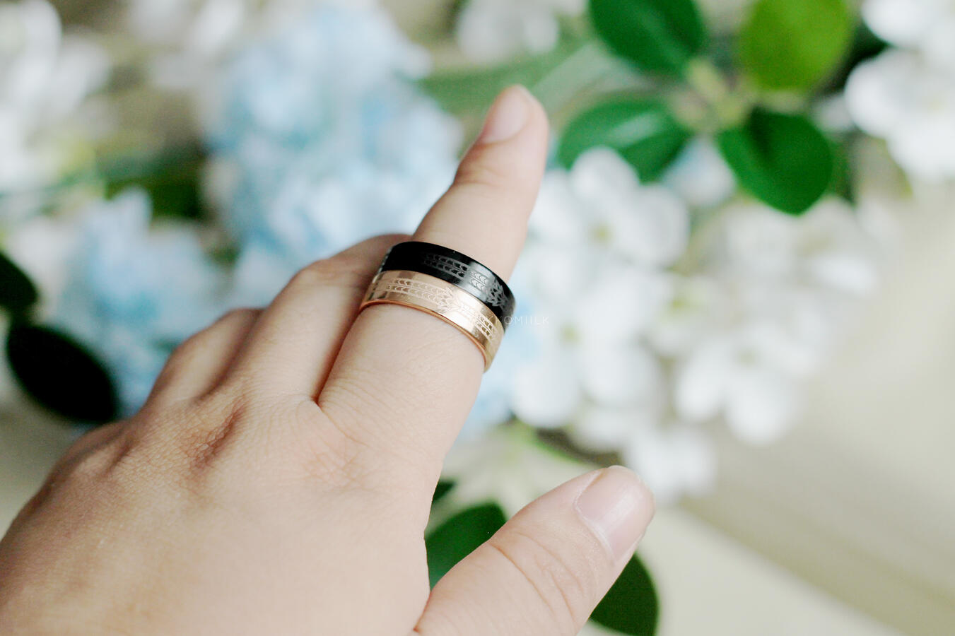 Raen & Xaela Rings on Finger